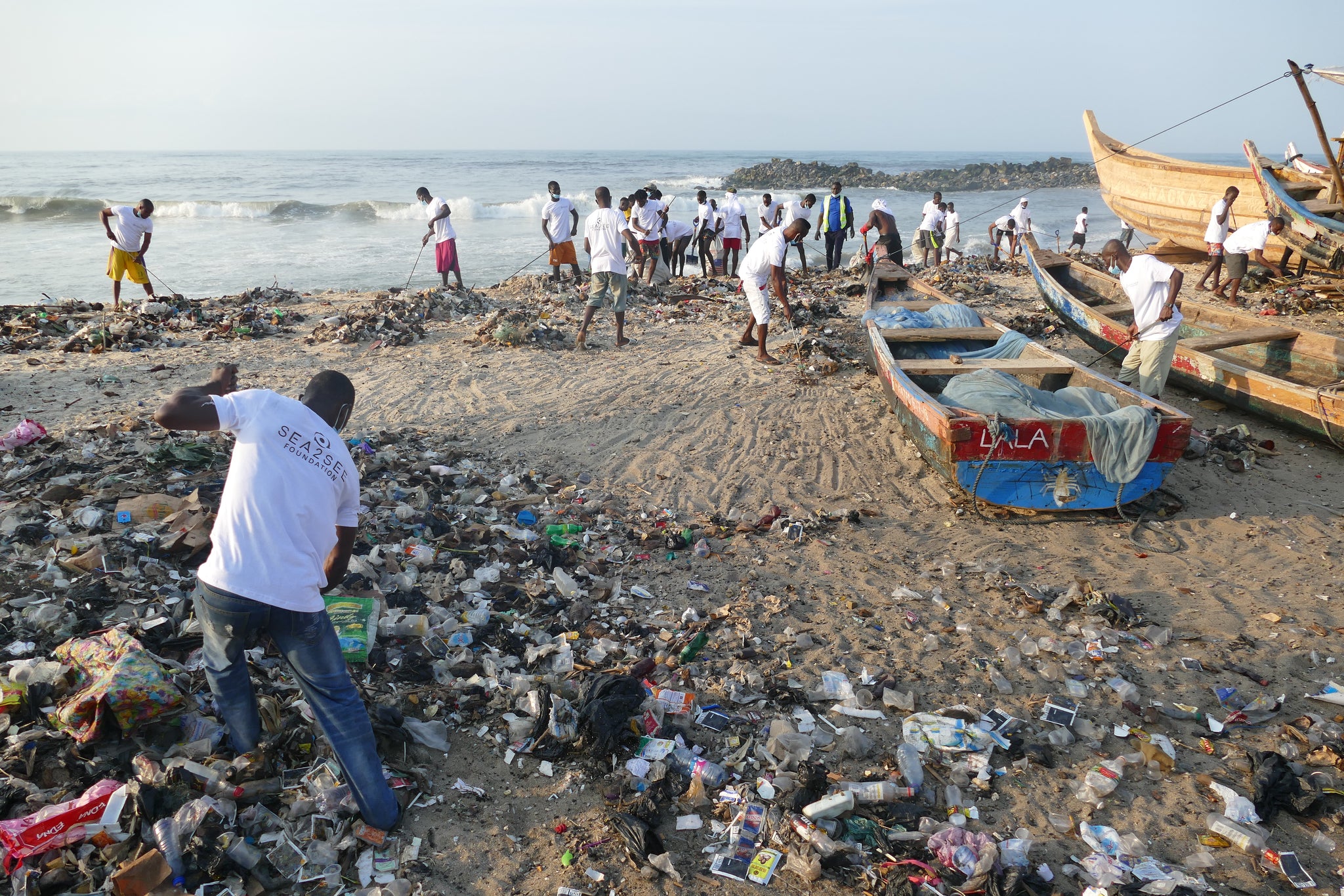 Cómo afecta el cambio climático a los residuos de plástico y qué podemos hacer